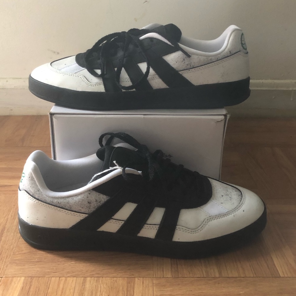 Adidas Aloha Super